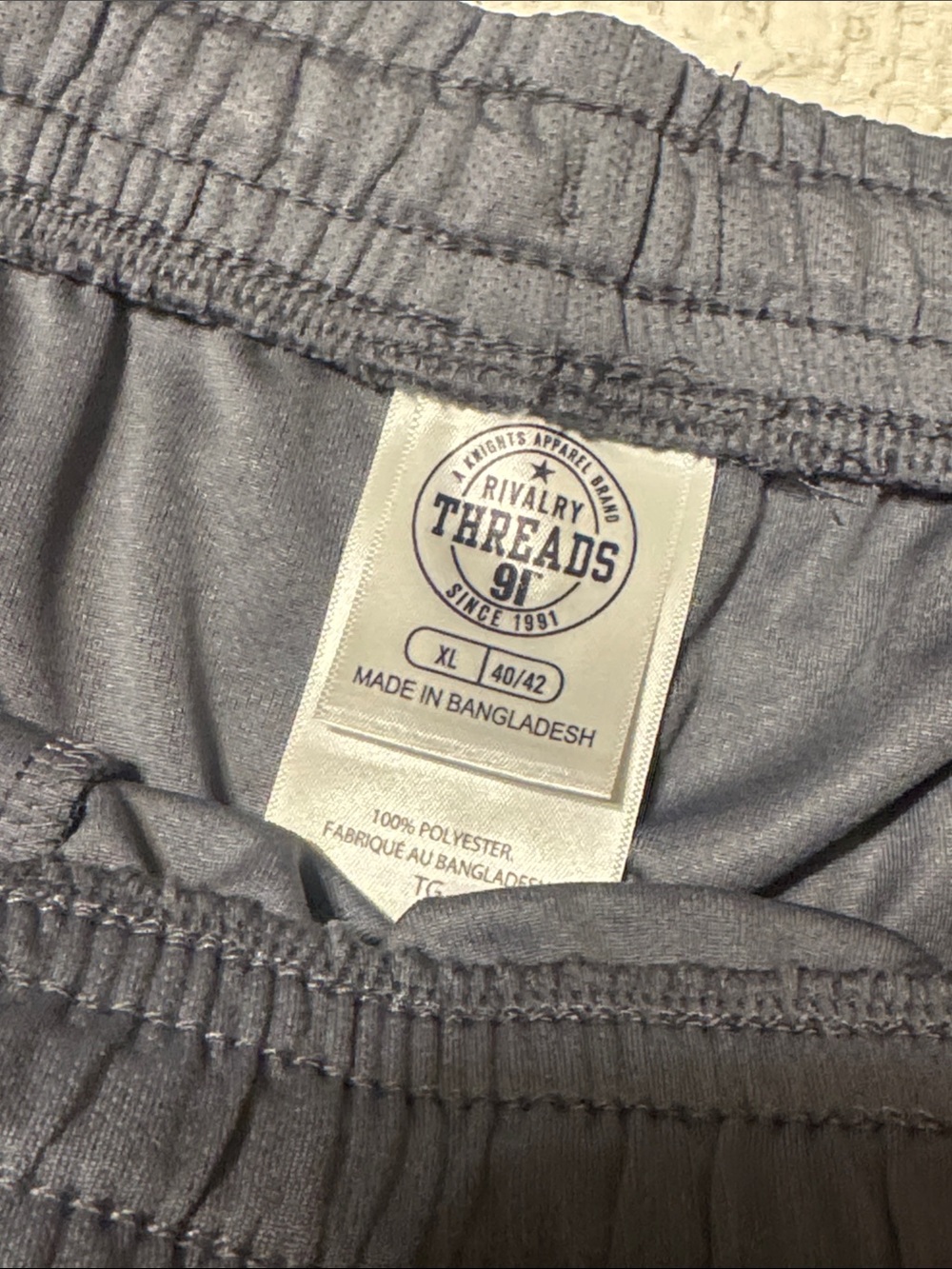 UGA Bulldogs Men's Gray Athletic Shorts - Picture 5 of 6
